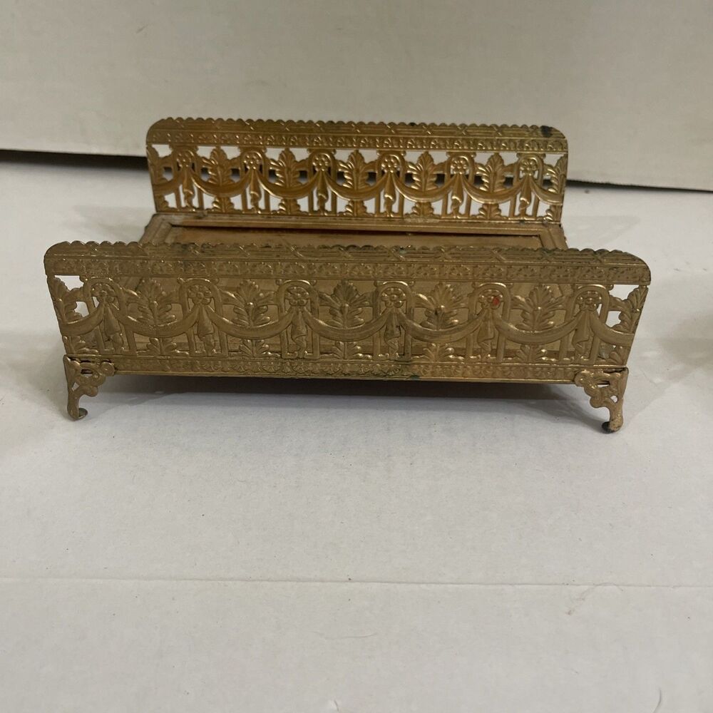 Vintage Hollywood Regency Filigree Tissue Box Holder Gold Toned Mid Century